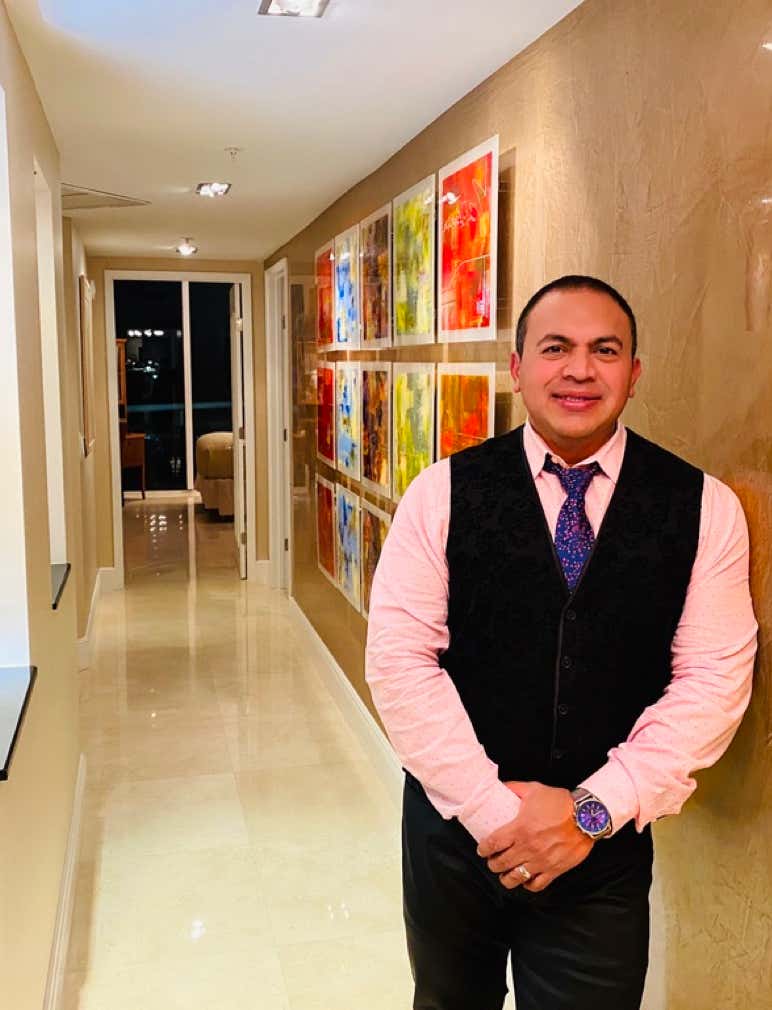 Owner of Eyeconic Interior Designs